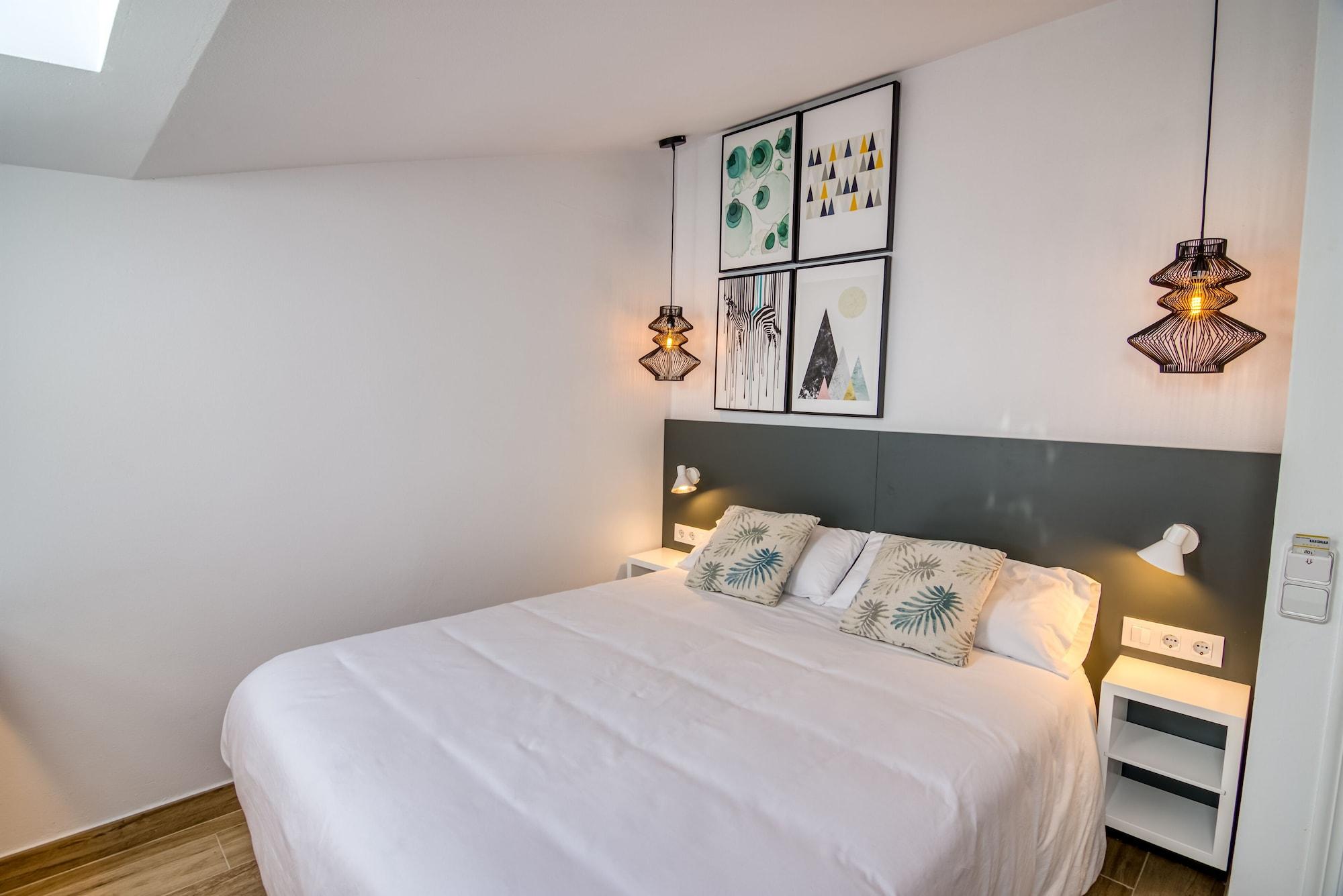 Hostal La Isla Маон Екстер'єр фото