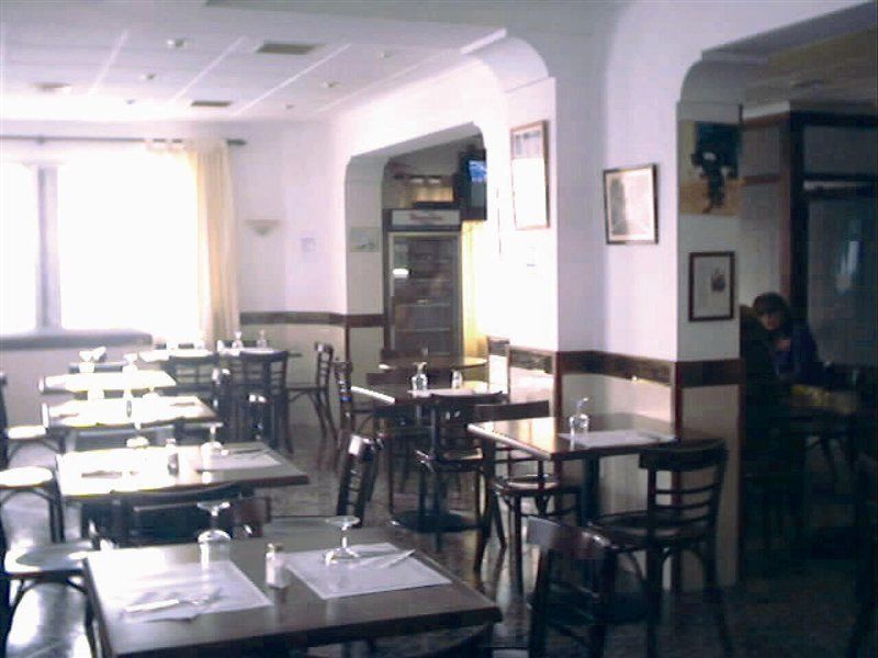 Hostal La Isla Маон Екстер'єр фото