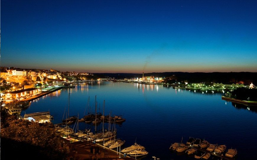 Hostal La Isla Маон Екстер'єр фото